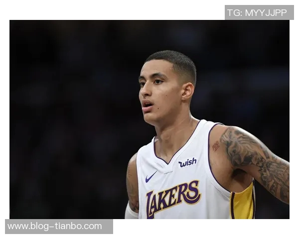 库兹马高效表现13投9中砍下22分末节独揽16分助队逆转取胜 库兹马高效表现13投9中砍下22分末节独揽16分助队逆转取胜